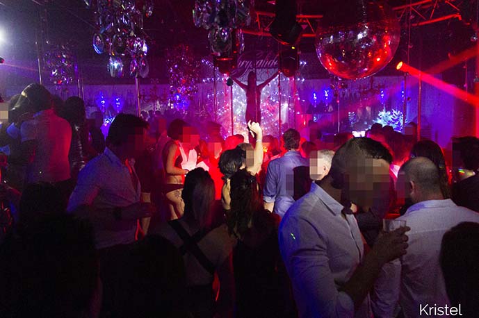 club libertin dans le VAR